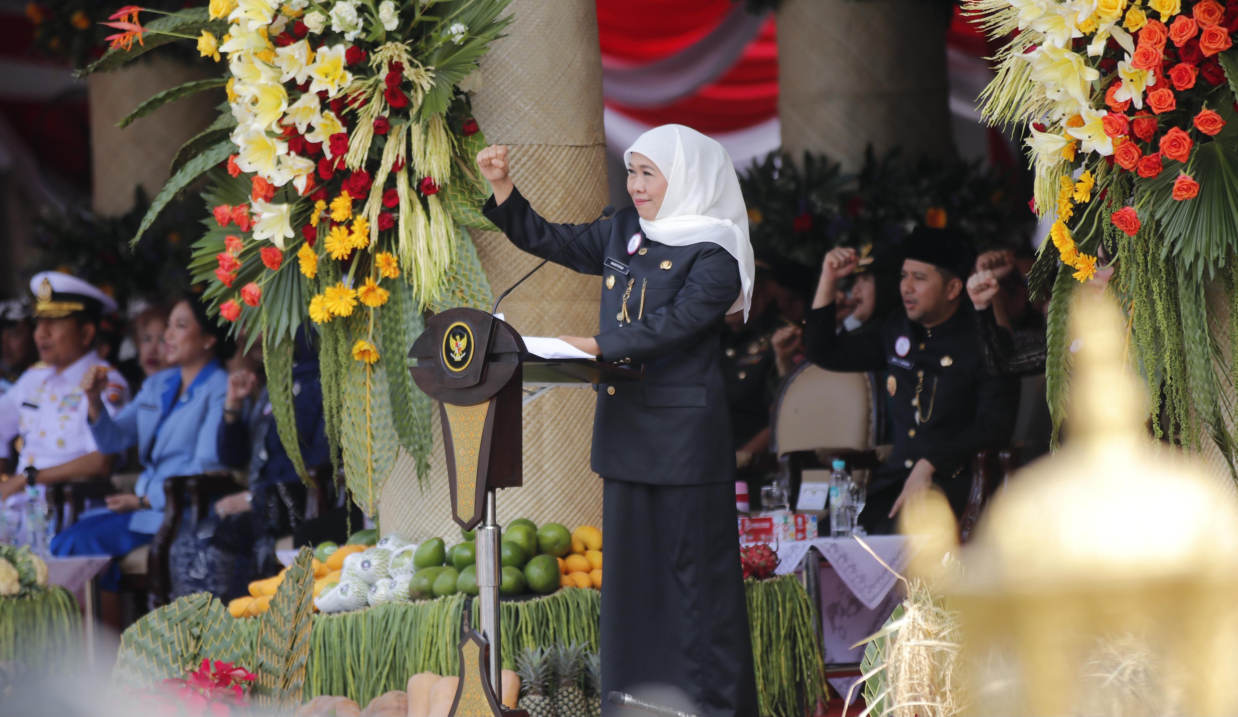 Pimpin Upacara Hari Jadi ke-80 Provinsi Jatim, Gubernur Khofifah Tegaskan “JATIM BISA” untuk Masa Depan Berkelanjutan