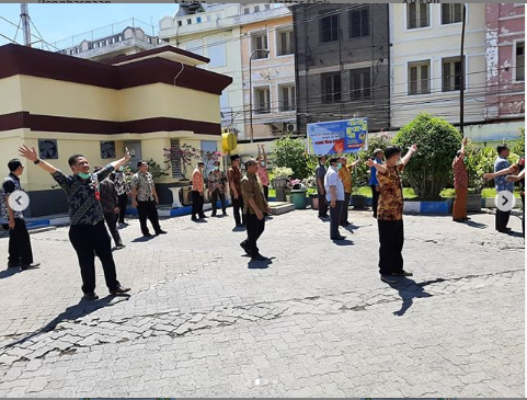 Bersama-sama Mencegah Penularan Covid-19 dengan Berjemur