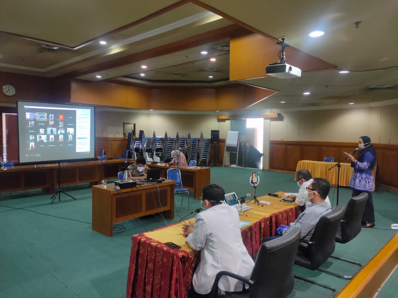 Webinar KUDAMBHA ( Kuingin Dapatkan Buah Hati) dalam Rangka HUT PEMPROV JATIM Yang Ke-75