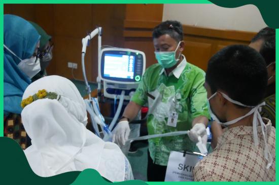 Pelatihan Ventilasi Mekanik Bagi Perawat Intensive Care Unit (ICU) dan Ruang Isolasi Covid-19 di RSU Haji Surabaya