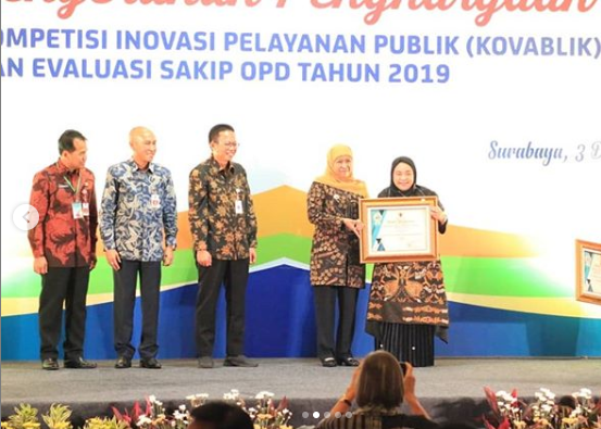 RSU Haji Surabaya menerima Piagam Penghargaan dari Gubernur Propinsi Jawa Timur sebagai TOP 45 dalam kompetisi Inovasi Pelayanan Publik Provinsi Jawa Timur Tahun 2019 kategori Kesehatan dan Piagam Penghargaan SAKIP dengan Kategori "A" (memuaskan)