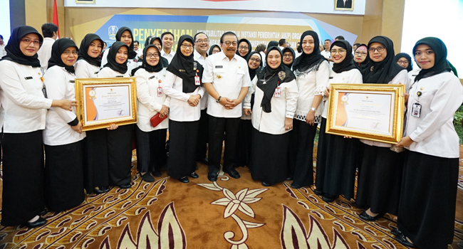 RSU Haji Surabaya Raih 2 Penghargaan dalam Sehari