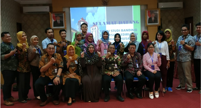 KUNJUNGAN RS WAVA HUSADA KE RSU HAJI SURABAYA